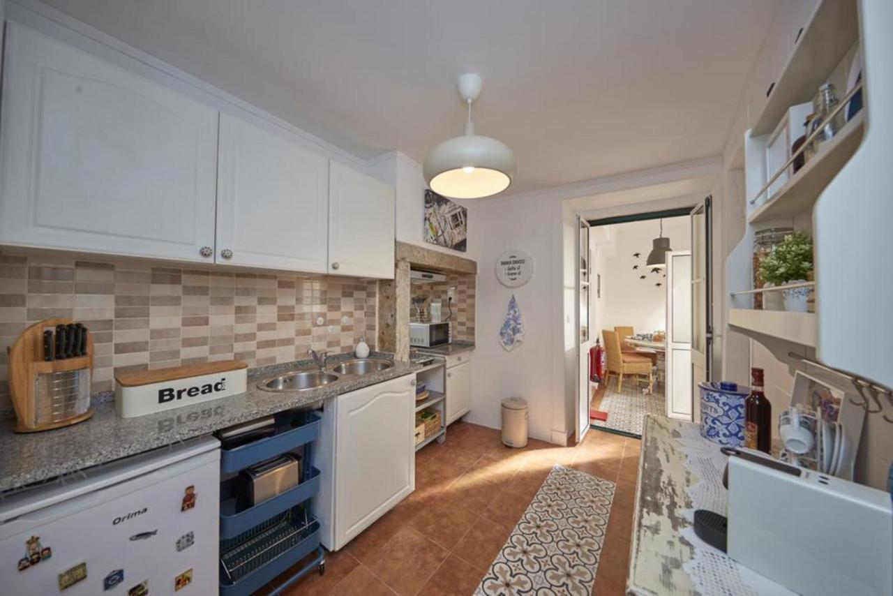Lx Factory Apartment! Outside Terrace Lisbon Luaran gambar